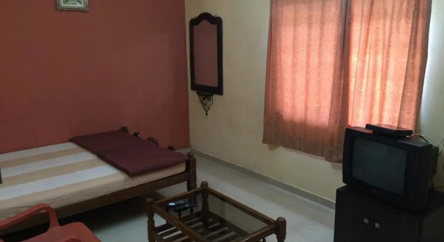 Люкс Deluxe MTDC Approved Mohiniraj Guest House