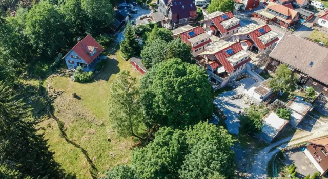 Коттедж Bergwaldchalets Wellness