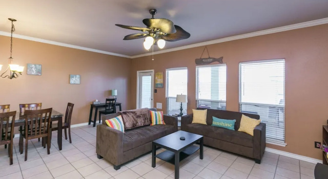 15102 Leeward Dr Townhouse Unit 502 - 3 Br townhouse by RedAwning, Rezerwuj Apartament Padre Island 