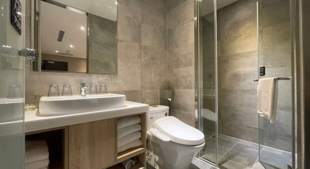 Четырёхместный номер Standard N Hotel