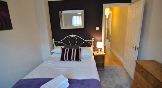 1 Wessex Court