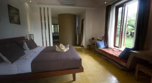 Номер Standard с видом на озеро Battambang Resort