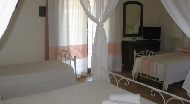 Borgo Alba Barona Turismo Rurale, Book Hotel Golfo Aranci Emerald Coast