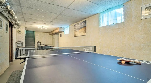 Pet Friendly Home w/ Hot Tub, Patio & Game Room!, Reserva ahora Hotel Clayton Georgia
