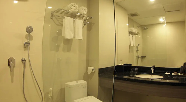 Трёхместный семейный номер Standard c 1 комнатой Pyramid Suites