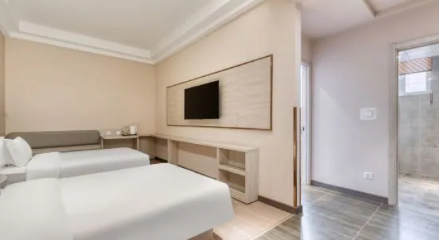 Люкс Grace Inn（Jinan Laiwu Changshao North Road Zhangjiawa Town Government）
