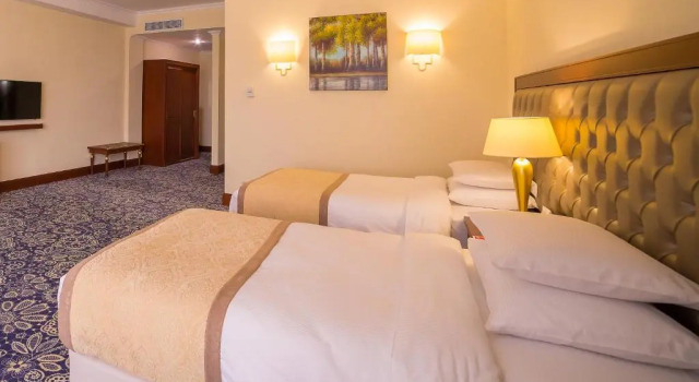 Standard Twin room Hotel Ramada by Wyndham Almaty