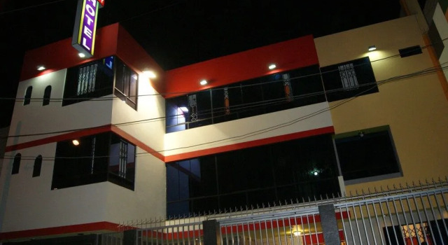 Hotel Savoy, Book Hotel Ica Peru