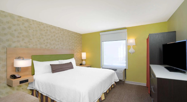Двухместный люкс Home2 Suites By Hilton Bowling Green