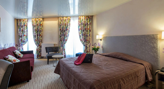 Трёхместный номер Superior Hôtel Harvey