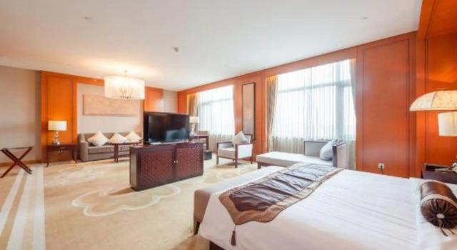Heanhu International Hotel, Book Hotel Hoteller i Lianyungang med pool, Swimmingpool