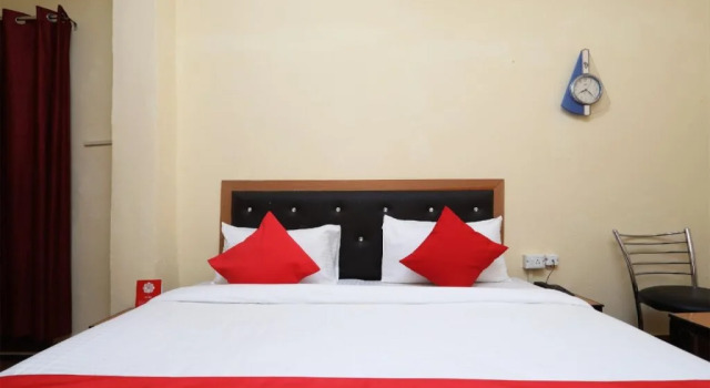 Royal Guest House By OYO Rooms, Забронировать Гостевой дом Padra штат Гуджарат