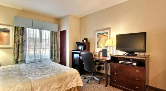 Номер Standard Magnolia Inn and Suites Pooler