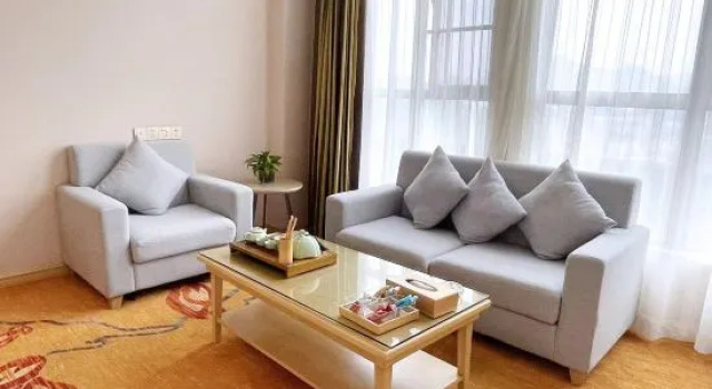 Люкс Deluxe Vienna International Hotel Guizhou Guiyang Xiaohe Changjiang Road Subway Station