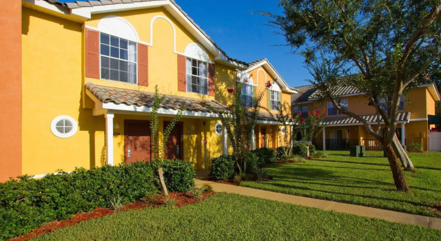 Saratoga Resort Villas Kissimmee, Varaa Lomakeskus Kissimmee Kissimmee