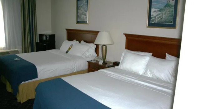 Holiday Inn Express Laporte, Prenota Hotel LaPorte Indiana