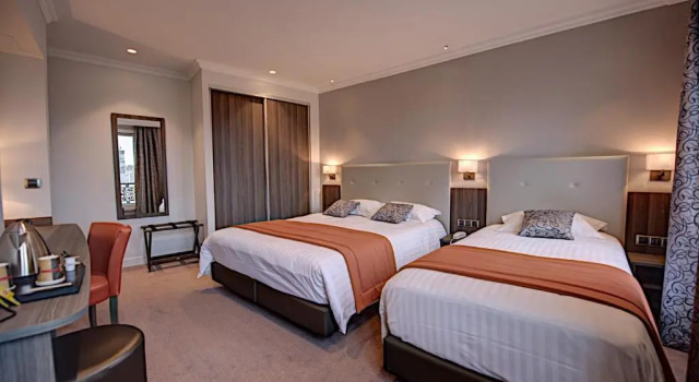 Трёхместный номер Superior Hôtel Du Midi Paris Montparnasse
