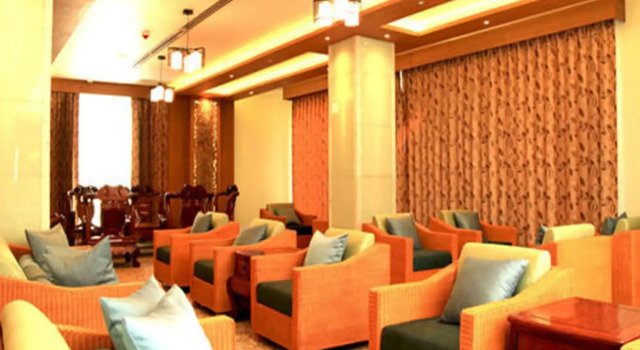 Eastern Palace Hotel