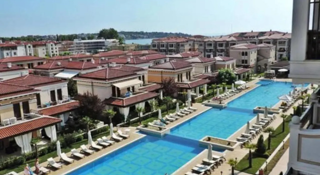 Апартаменты Apartment in Green Beach Resort Kavatsi