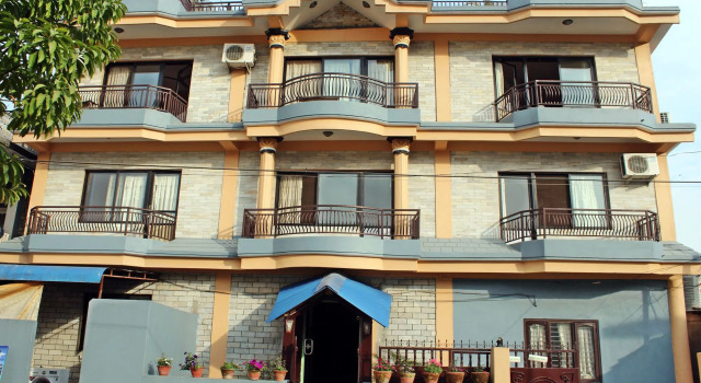 Hotel Sunflower