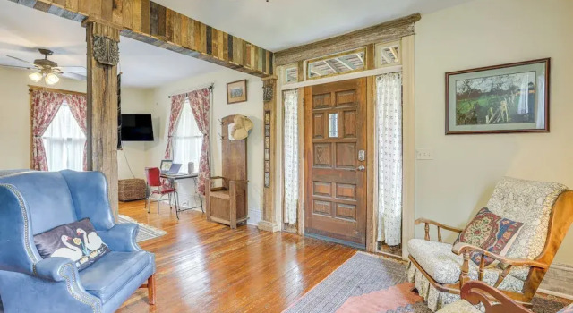 ~ 3 Mi to Dtwn: Centrally Located Birmingham Home!, Book Feriehus Sommerhuse i Alabama, Hytte