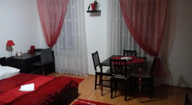 Апартаменты DebreCenter Apartman