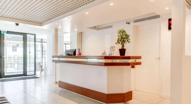 Brit Hotel Porte d’Espagne