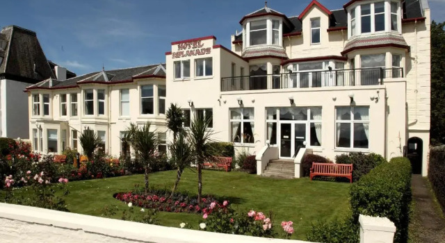 SGE Esplanade Hotel, Забронировать Отель Данун 