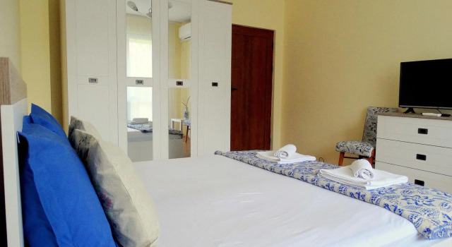 Old Center Apartment, Book Apartment Ruse 