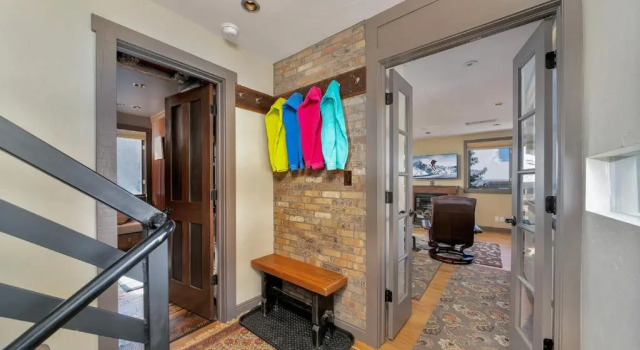 Апартаменты Telluride Lodge Unit 301 - A Lift-Side Condo