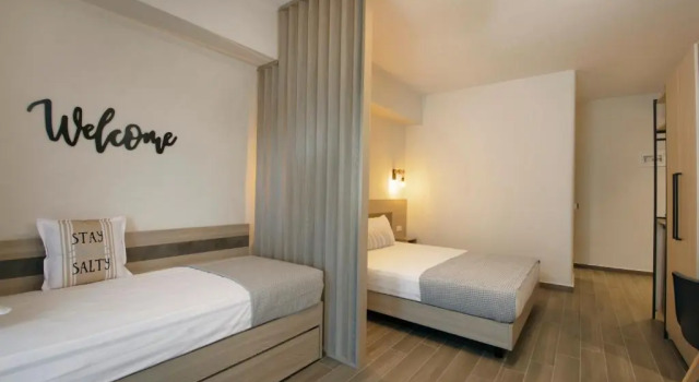 Семейный номер Standard с видом на море Liakada Hotel