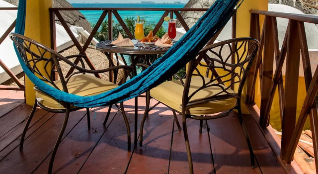 Полулюкс c 1 комнатой Hotel La Joya Isla Mujeres
