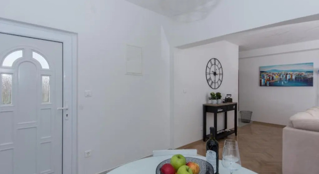 Apartment Mika1, Забронировать Апартаменты/квартира Округ-Горнджи 