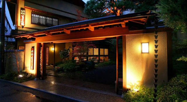 Fujinoyu, Забронировать Отель Отели Мацумото с завтраком, рядом с Asama-onsen Hot Plaza, Завтраки