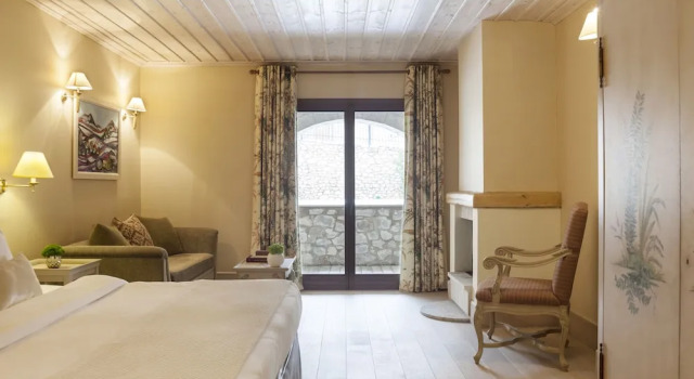 Полулюкс Santa Marina Arachova Resort & Spa