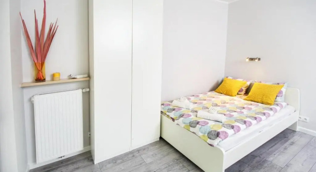 Студия с балконом Warsaw Night Apartments Giełdowa