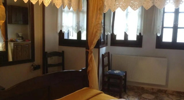 Двухместный номер Standard с видом на горы Archontiko Repana - Makrinitsa Stone Retreat