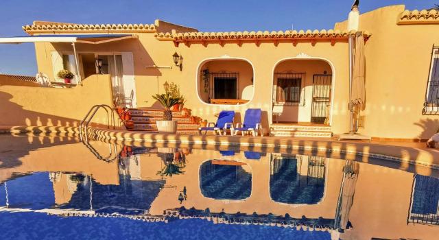 Villa, Cumbre del Sol