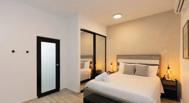 Апартаменты Comfort с балконом и с видом на город Santurtzi Complex