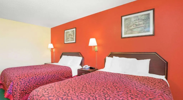 Двухместный номер Standard Days Inn by Wyndham Lincoln