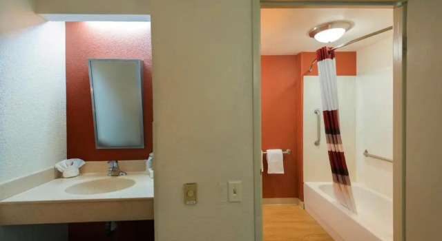 Двухместный номер Deluxe Red Roof Inn Chicago - Joliet