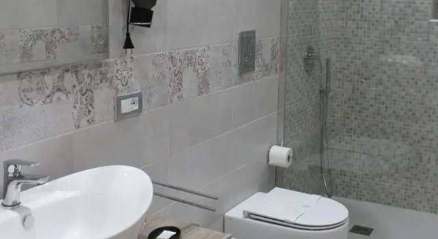 Zaro Suites