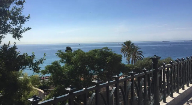 Апартаменты Deluxe Fantastico Tarragona Corsini Apartment-1, en el centro con parking