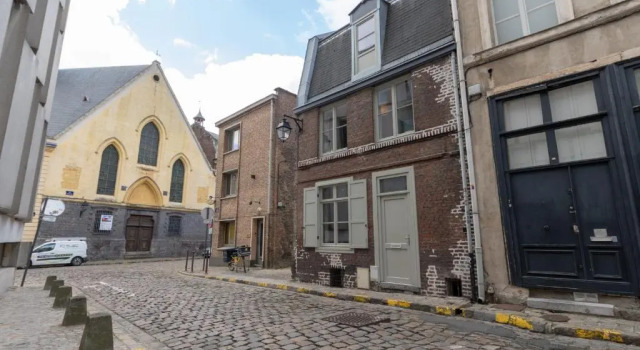 Old Lille - Beautiful house 3 bdrms 7pers, Забронировать Отель Вьё-Лилль Лилль, рядом с Железнодорожный вокзал Лилль-Фландрия