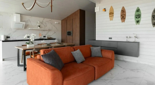 Dream House, Book Feriehus Sommerhuse i Novosibirsk, Hytte