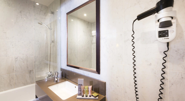 Трёхместный номер Prestige Hôtel Du Bois Champs-Elysées
