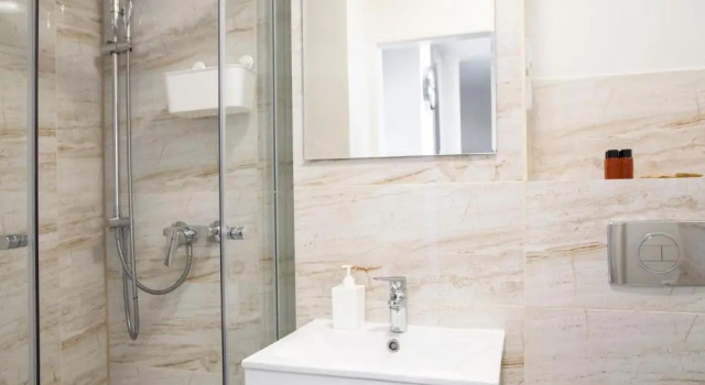 Апартаменты c 1 комнатой с балконом Hosapartments City Center