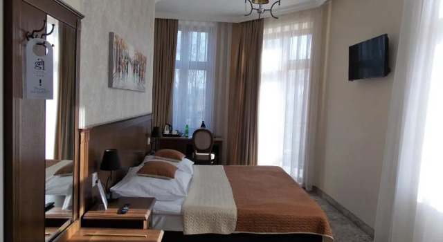 Hotel Gal