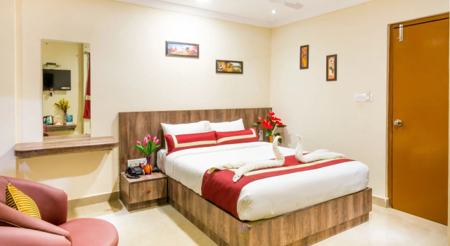 Octave Hotel & Spa JP Nagar, Забронировать Курортный отель Отели JP Nagar 3 звезды, 3*