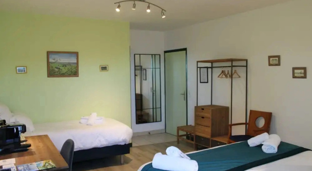 Трёхместный номер Comfort с видом на сад Domaine des Piéris